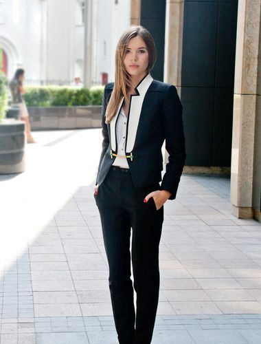 Women's Tuxedo Jacket Peak Lapel Luxurious Stretch - Tuxedos Online