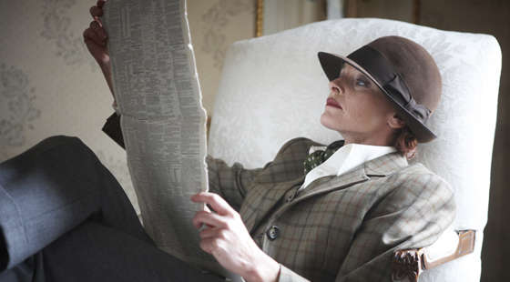 Miss Fisher's Murder Mysteries S1E1 Cocaine Blues (Tammy MacIntosh as Dr Mac)