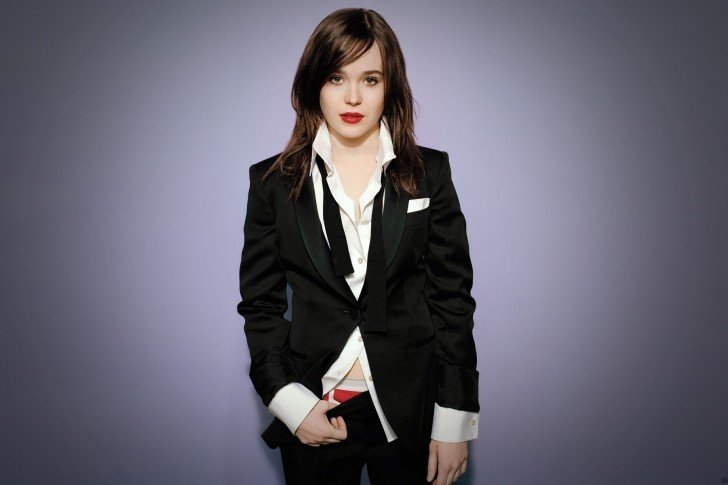 Ellen-Page-Actress-Brunette-Suit-485x728