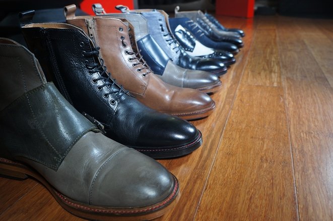 shoe line up Nik Kacy